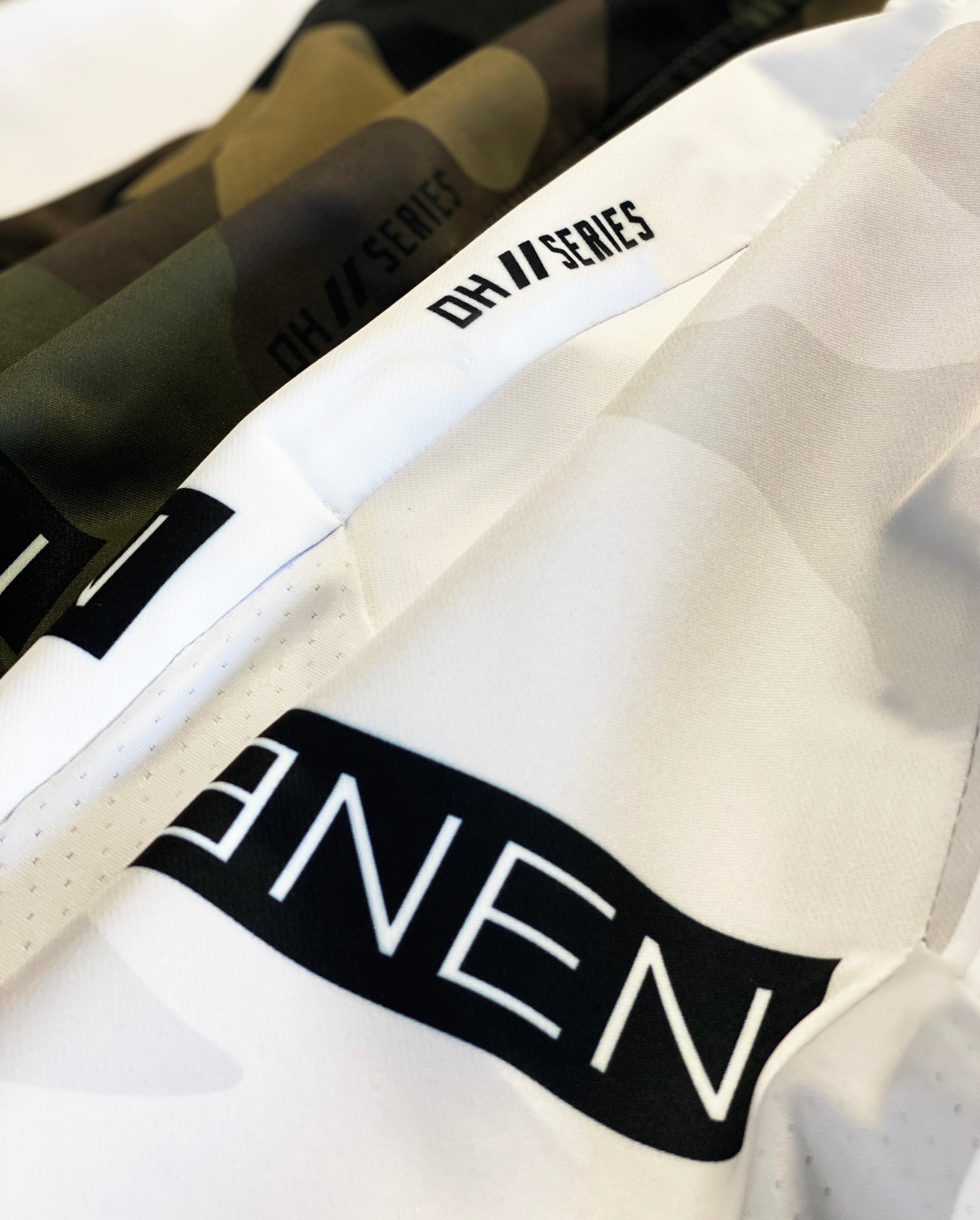 READY TO SHIP // MTB – RENEN