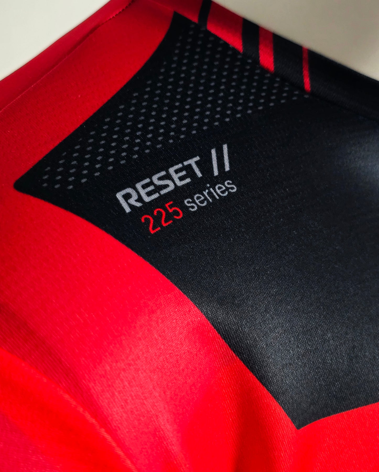 Red 4878 YOUTH